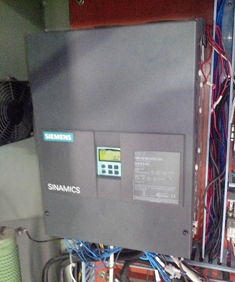 Электропривод Siemens 6RA8078-6DV62-0 280А установленный ООО "ВИК-Энерго" на главный электропривод  лущильного станка